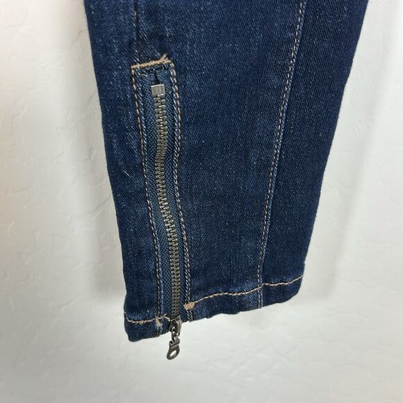 NWT Austin Landing Mid Rise Skinny Jeans Dark Wash Size 5 - Picture 5 of 9
